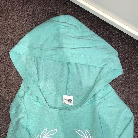 PINK hoodie - Picture 3 of 4